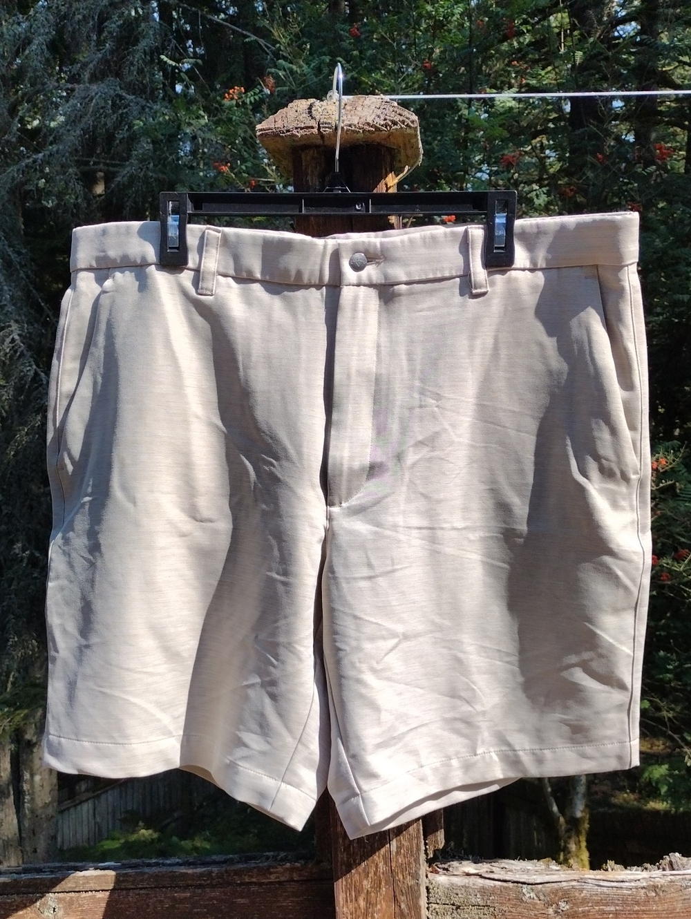 Callaway,Men's Size 38,Khaki Cotton Blend Shorts - Classic Summer Style